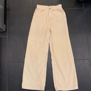 BDG High & Wide Corduroy Pant, size 24, color: ivory